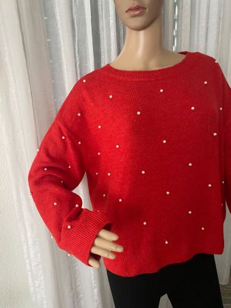 MUST HAVE - stylische Pullover mit Perlen, rot, L
