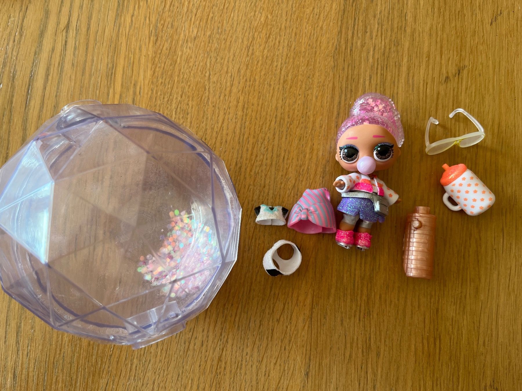 Bambole: LOL surprise Glitter Globe – Usato da Pully venduto da Guylene_11
