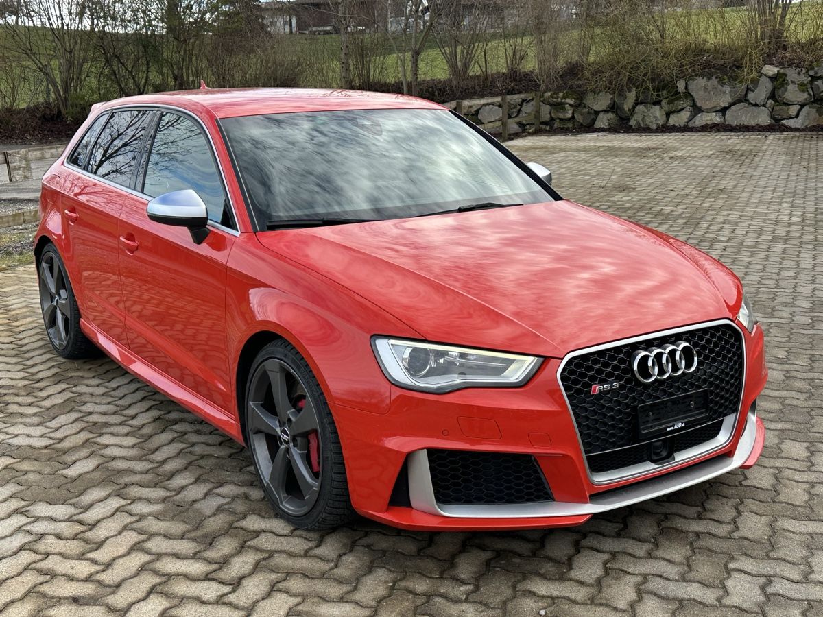 Audi Automobili: AUDI Rs3 8V ab MFK – Usato da Oetwil am See venduto da CarParts
