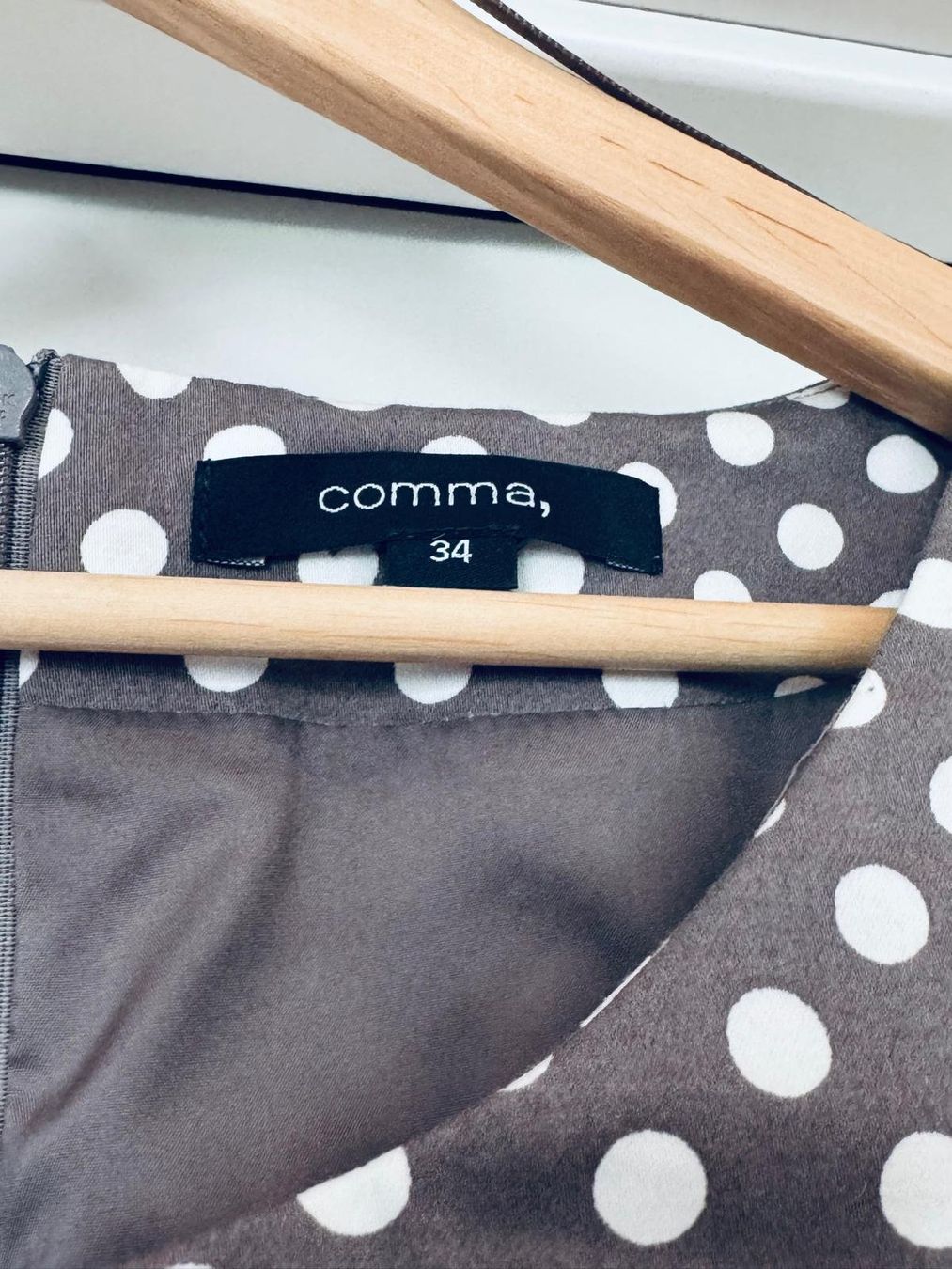 Comma Vestiti: Sommerkleid Comma 34 – Usato da Hergiswil NW venduto da Shintana 3