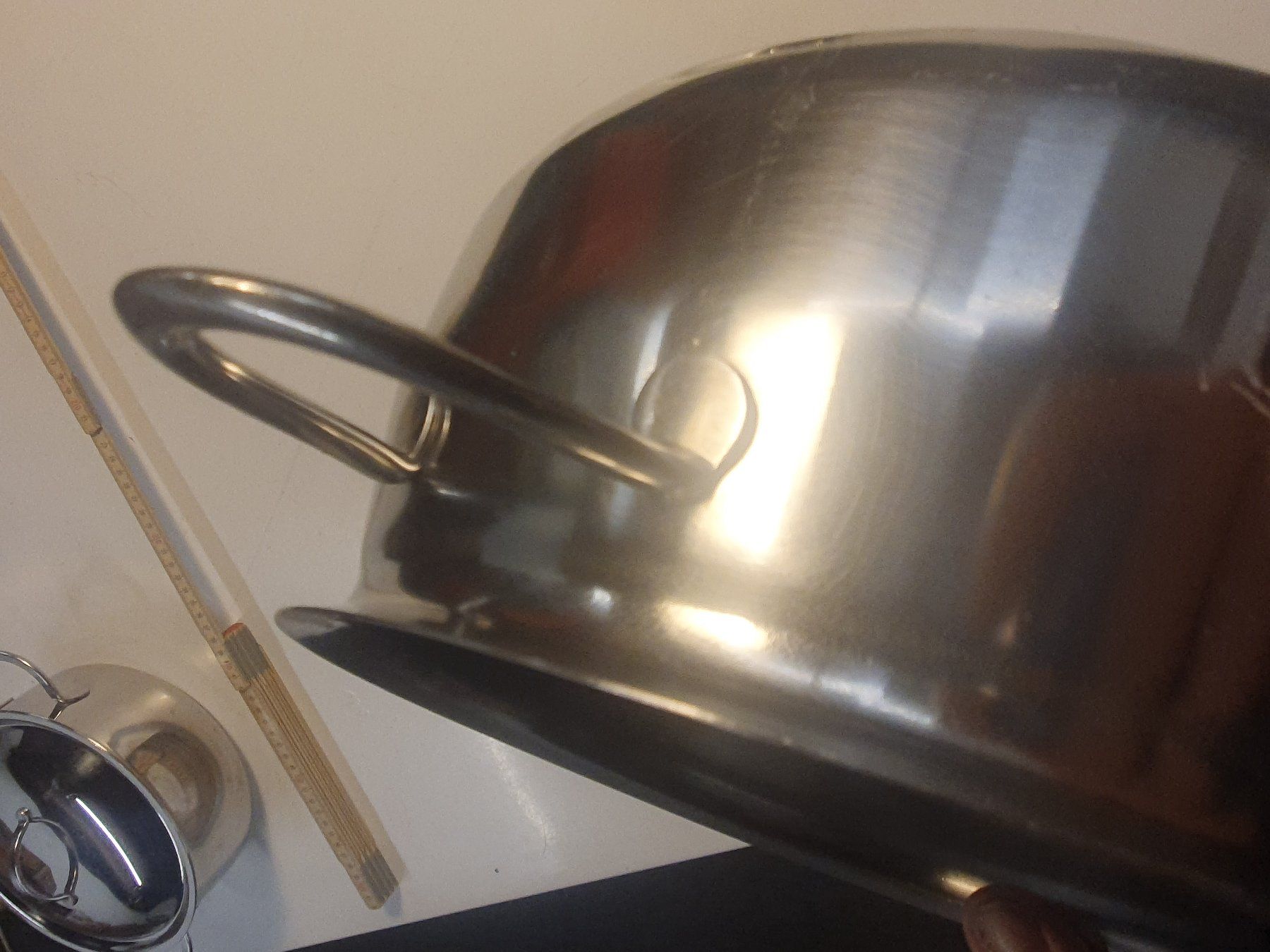 Padelle: Kochpfanne 2 Griffig 21 cm mit Glasdeckel – Usato da Zürich venduto da loosebone 4