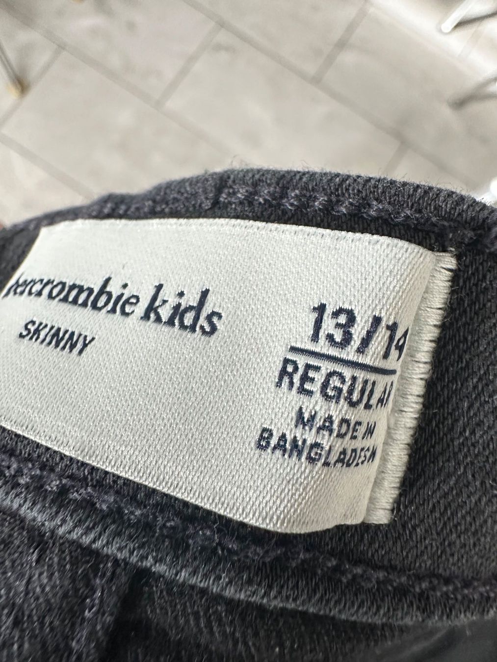 Abercrombie Pantaloni: Jeans Abercrombie kids 13/14 – Usato da Bolligen venduto da chaetzli1133 2