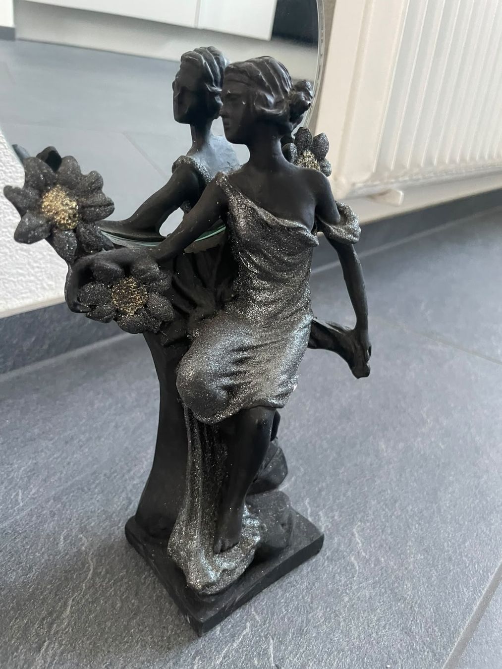 Tutte le decorazioni: Spiegel Figur Deckoration  – Usato da Unterlangenegg venduto da can_rf8g 1