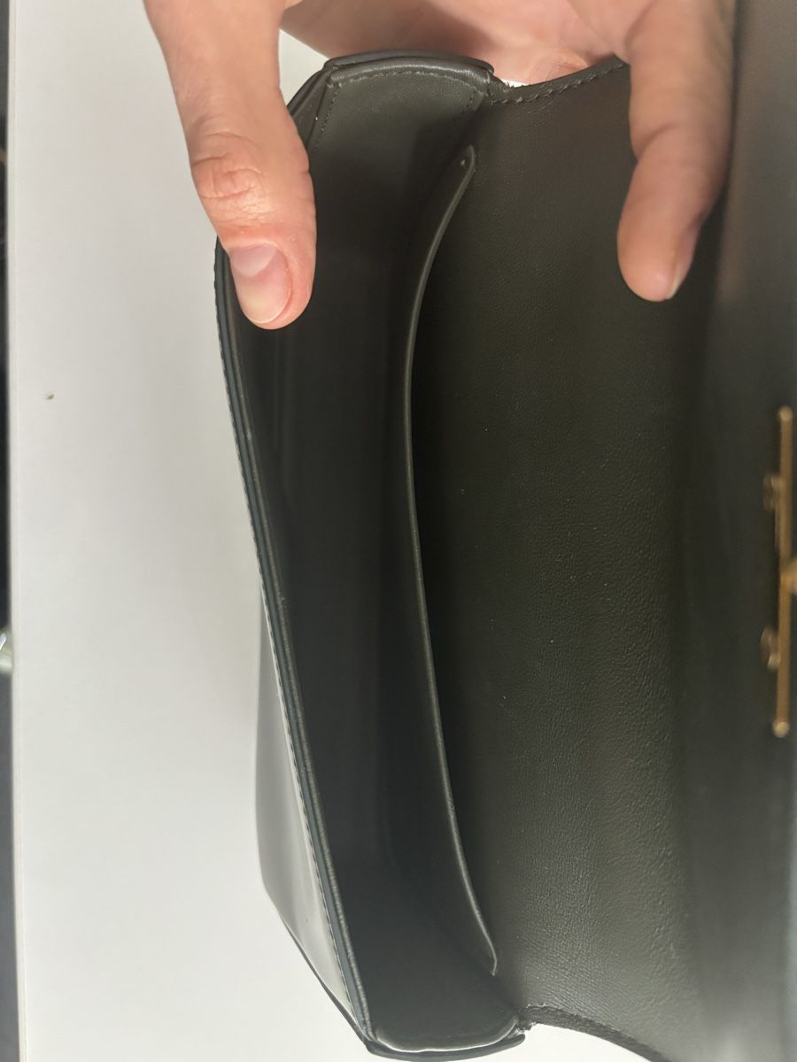 Celine Borse da donna: Celine Triomphe - Schultertasche - Neuwertig - Khaki – Nuovo (secondo la descrizione) da Kilchberg ZH venduto da joa_v7bl 7
