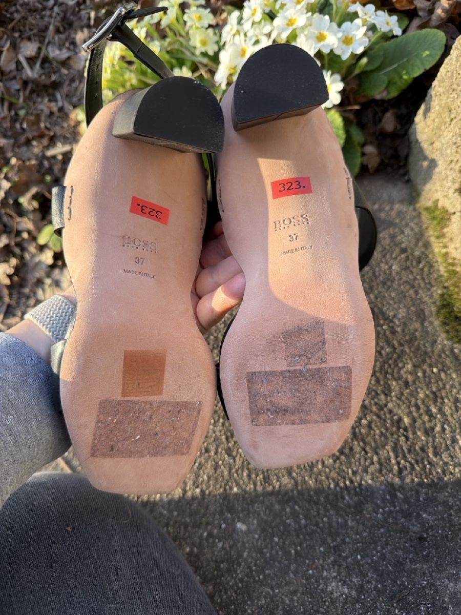 Hugo Boss Scarpe da donna: Hugo Boss Sandale Gr. 37 – Usato da Oberrohrdorf venduto da Mariann79 3