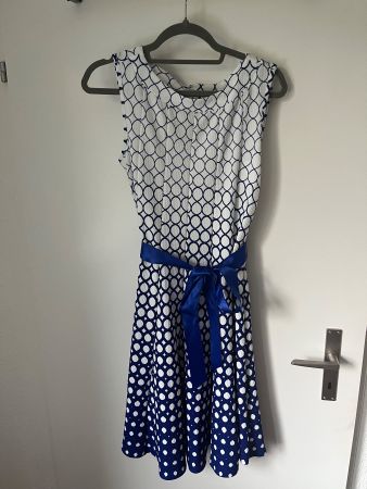 Kleid von HAANI , Grösse S, neu mit etikett