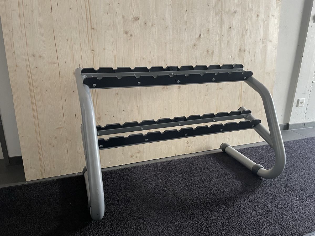 Technogym Zubehör: Kurzhantelrack – Gebraucht aus Uster von ste_779m 2