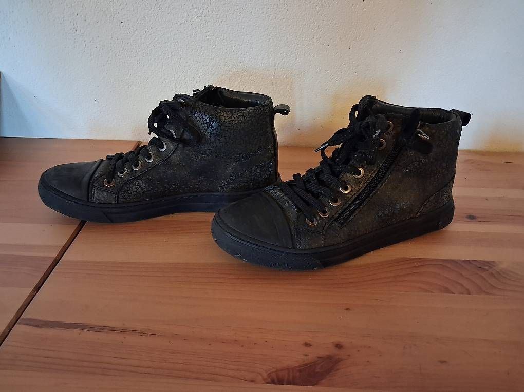 Scarpe da donna: Chaussures Jochie&Freaks cuir 37 – Usato da Gorgier venduto da babsi2222 1