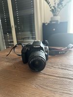 Canon eos1300D