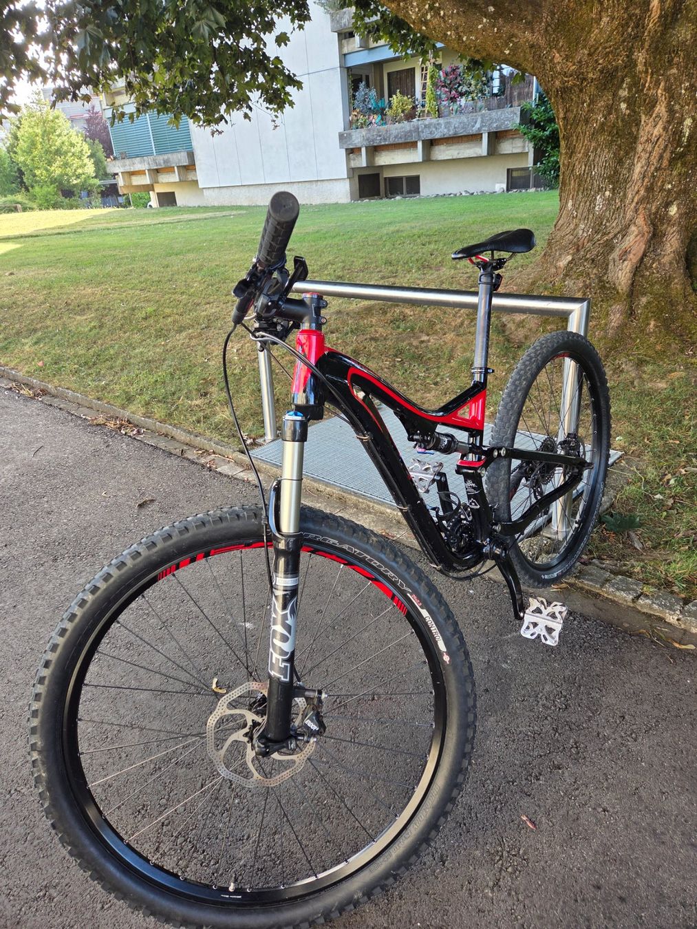 Specialized Biciclette: Fully Specialized Stumpjumper 29 – Usato da Aarburg venduto da beniboy33