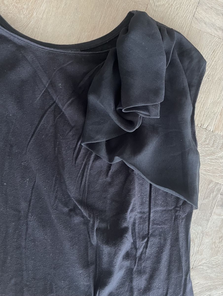 Massimo Dutti Tops: Massimo Dutti Top, schwarz, Grösse XS – Gebraucht aus Pfäffikon SZ von humming-bird 1