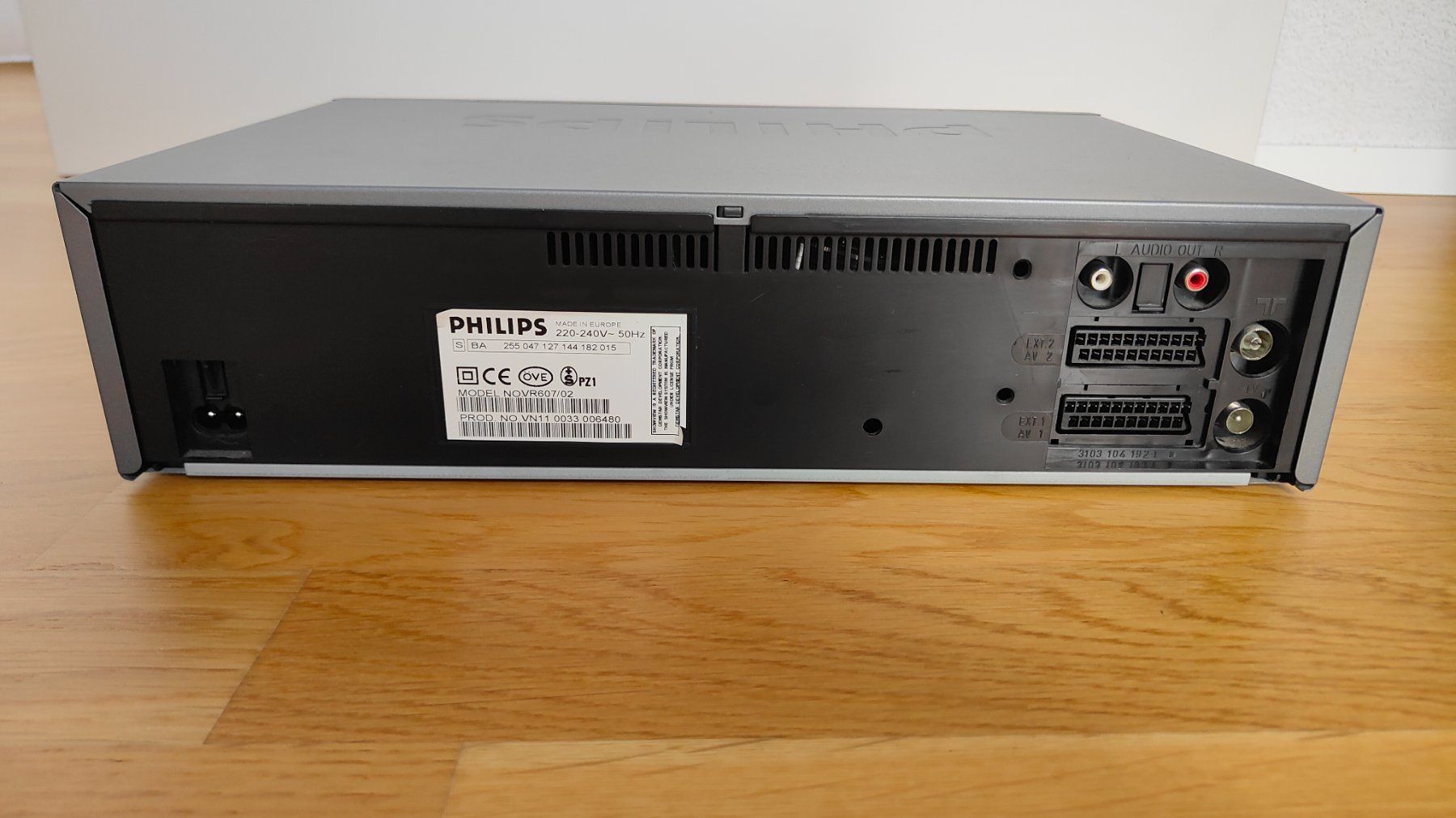 Philips Registratori: Philips Video Recorder guter Zustand – Usato da Langnau i.E. venduto da Nufi7 3