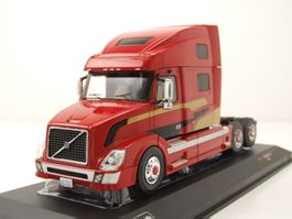 Volvo VNL 730 LKW Zugmaschine 2018-2024 rot met. / Decor