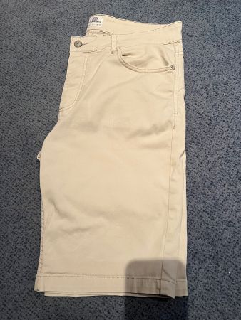Herren Shorts beige LIFTMAN Grösse 32 guter Zustand