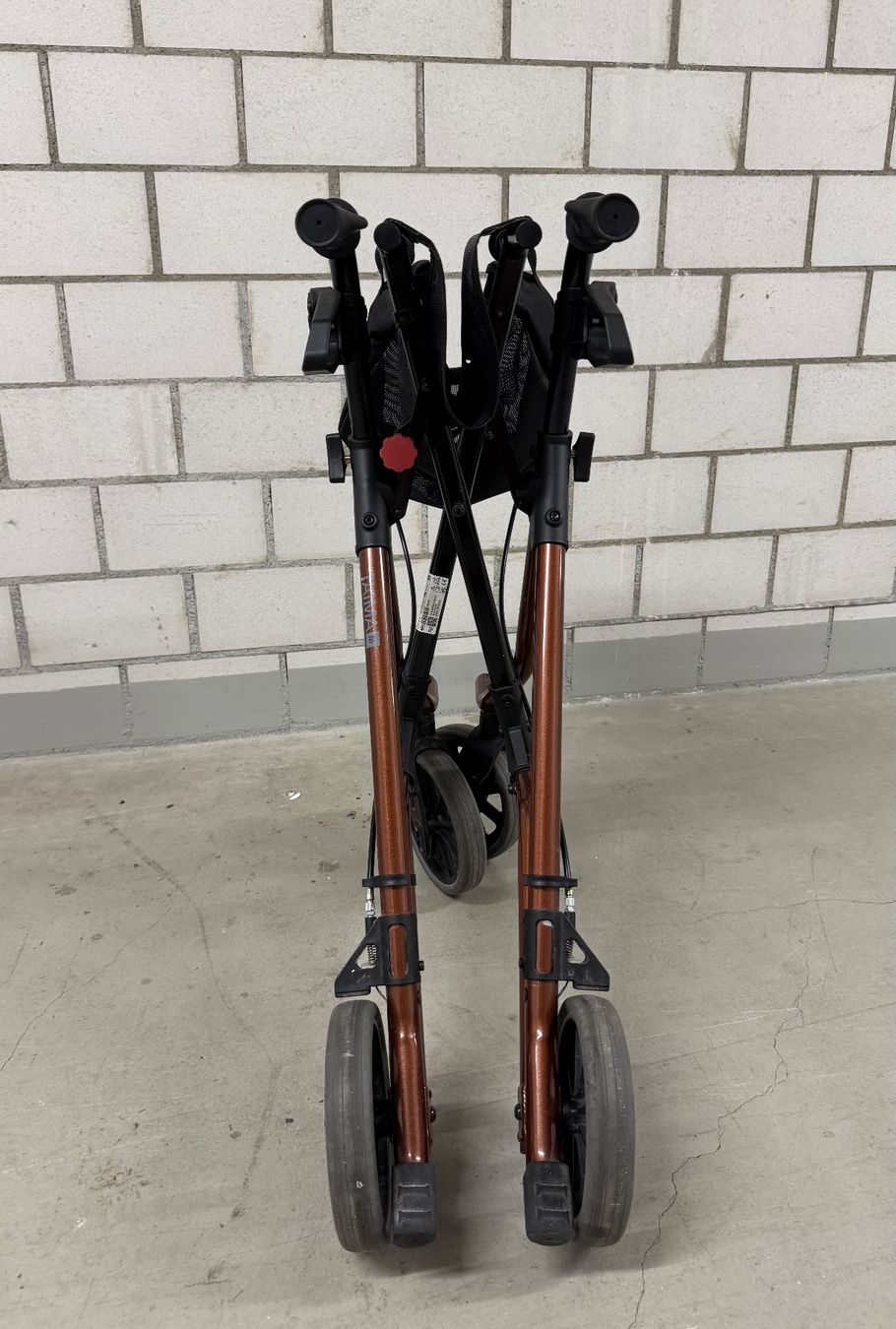 Ausili per la deambulazione: Rollator Dietz Taima M – Usato da Volketswil venduto da CHEF2222 5