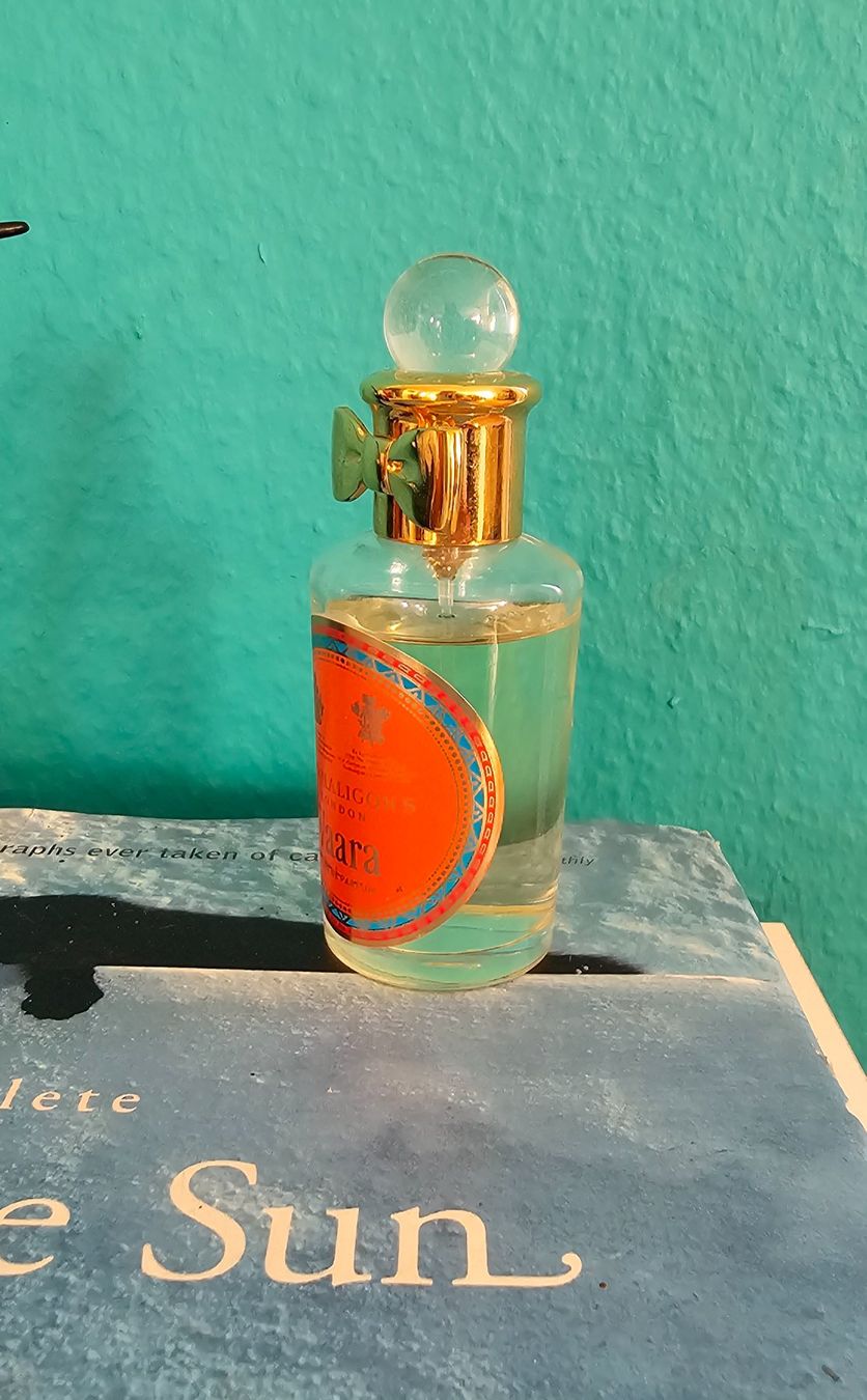 Penhaligon's Profumi & Eau de Toilette: Vaara / Penhaligon's – Usato da Regensdorf venduto da PatrZupp 1