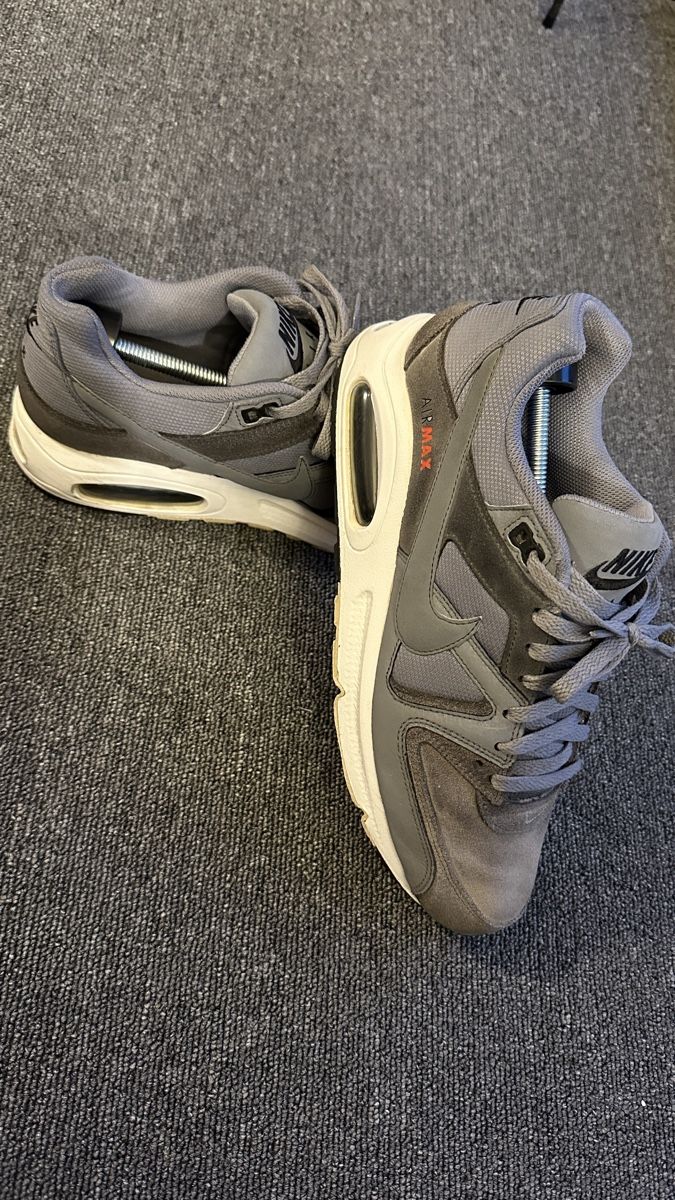 Nike Scarpe da uomo: Nike Air Max Hommes taille 42.5 – Usato da Bulle venduto da LeMoleson 7