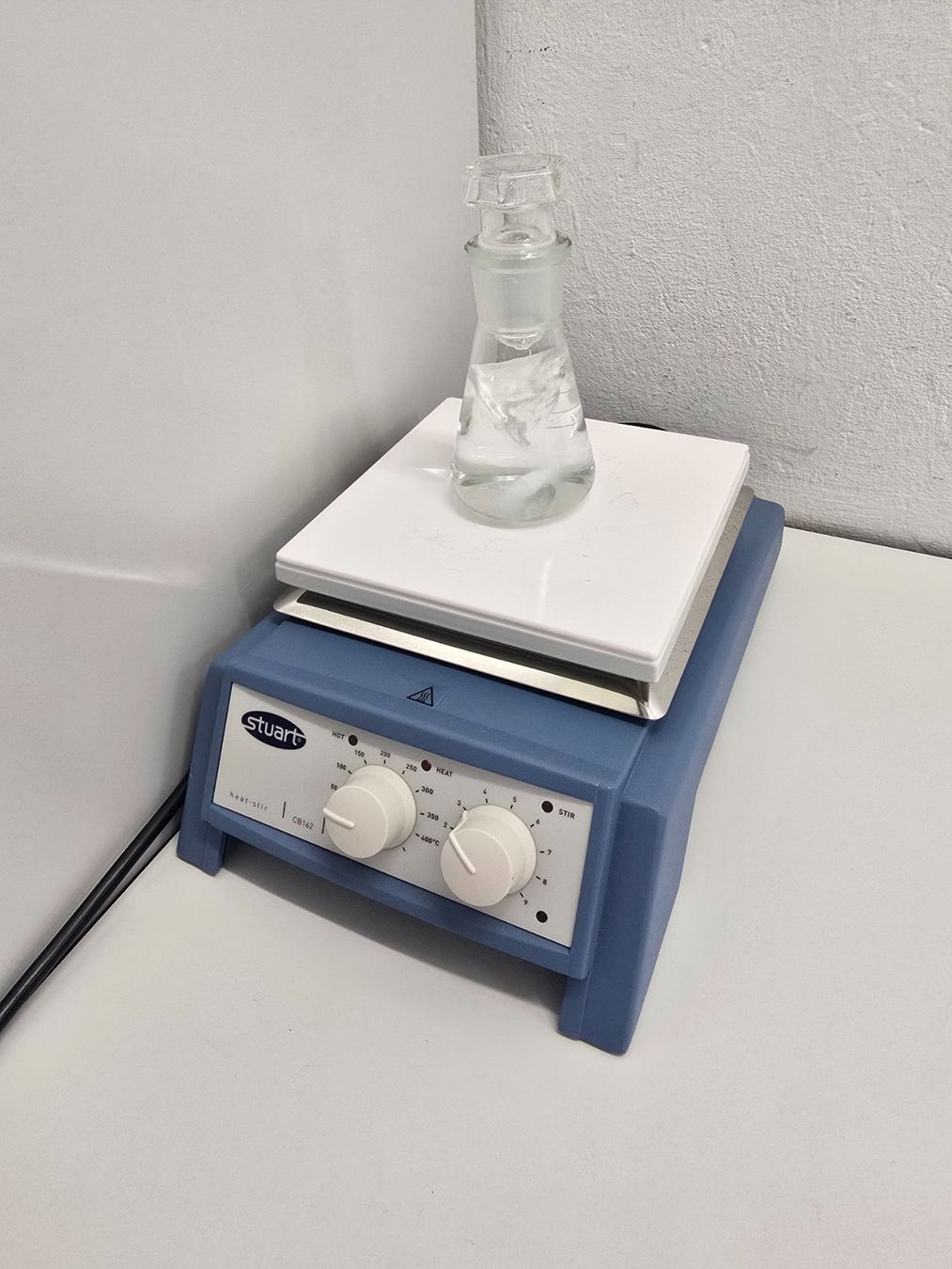 Tutte le macchine: stuart heat stirr C162 – Usato da Niederdorf venduto da LeptonAG_Labor