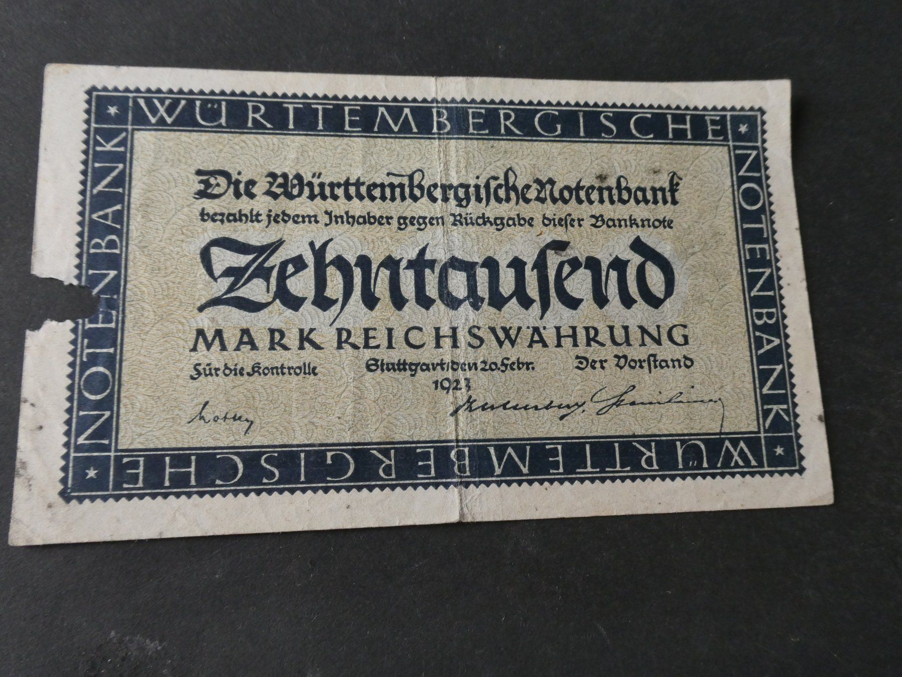 Banknoten: Württemberg 1923,  10 000  Mark – Gebraucht aus Hinterforst von Rohusri