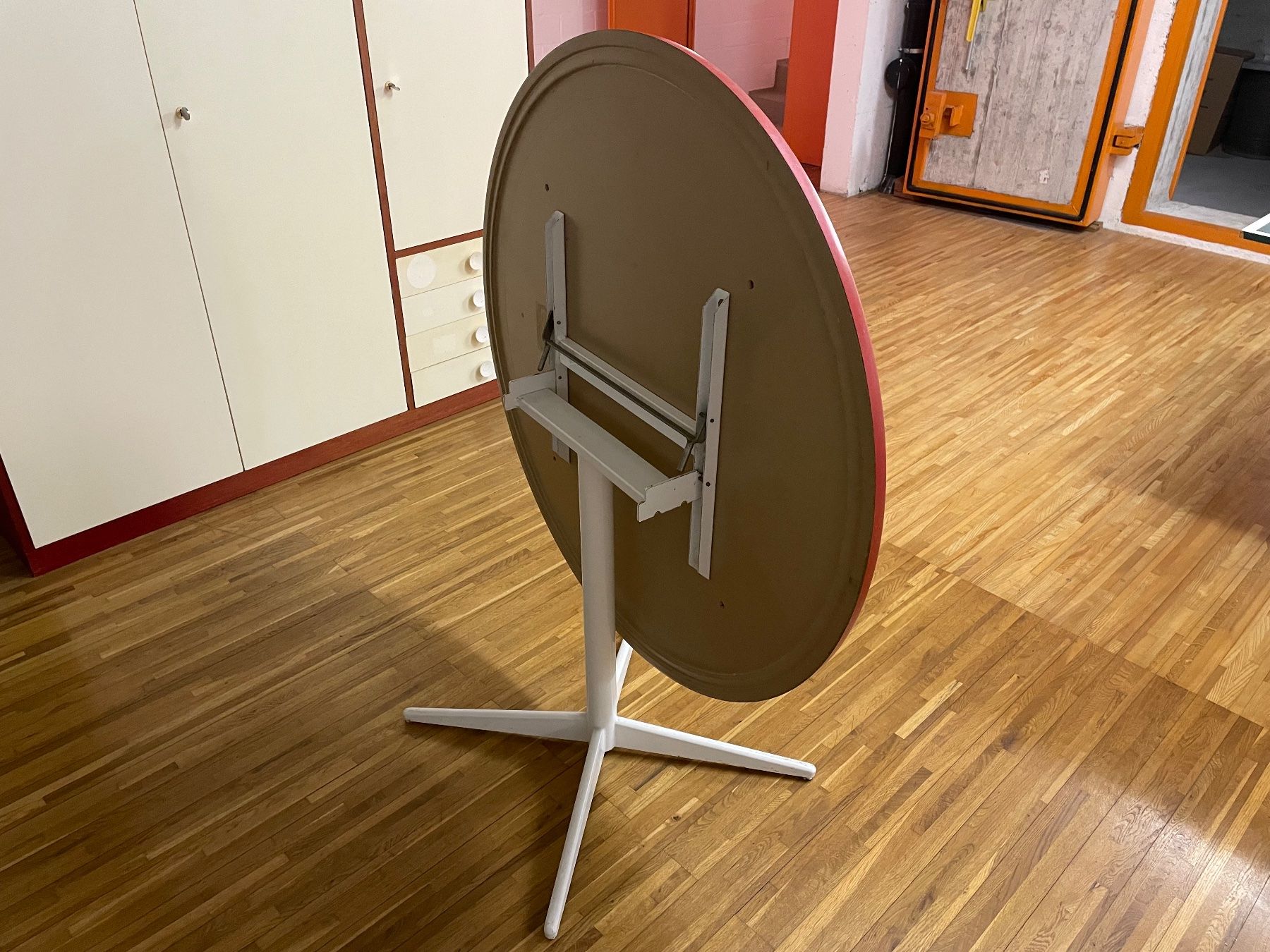 Tables: Garten Tisch – D'occasion à Steinhausen par pet_v85f 2