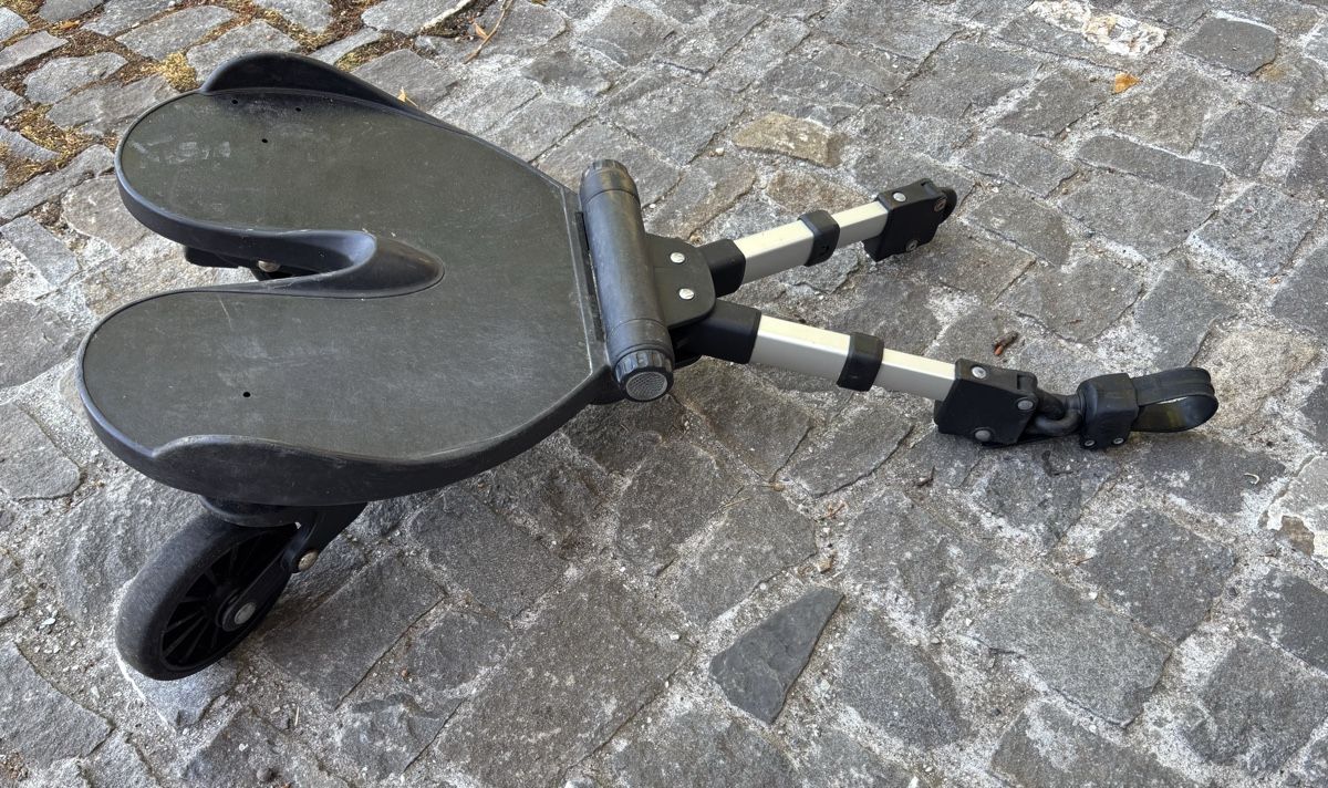 Accessori per carrozzine: Kinderwagen Buggy Board Trittbrett Bumprider – Usato da Hinwil venduto da TomTom036