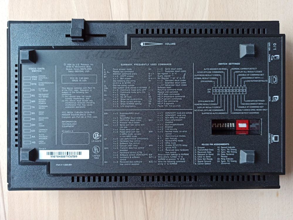 USRobotics Courier 56K Modem RS232 professionnel