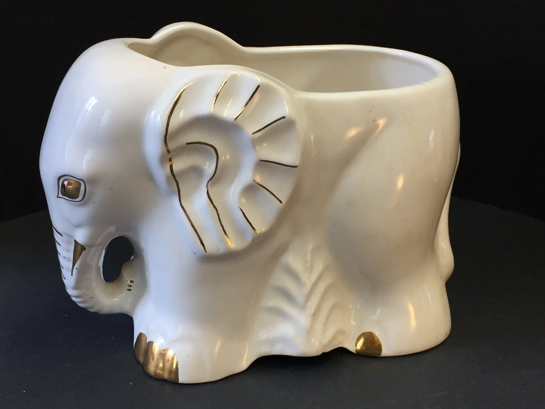 Vasi & Recipienti: Elefant Vase aus Keramik – Usato da Schaffhausen venduto da vintageville