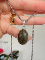 Fashionable labradorite necklace