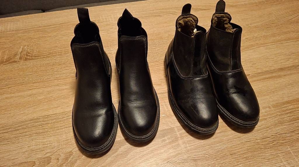 Scarpe da uomo: 2 Paar Reit Stiefeletten Gr.35 – Usato da Aadorf venduto da Danisahne86