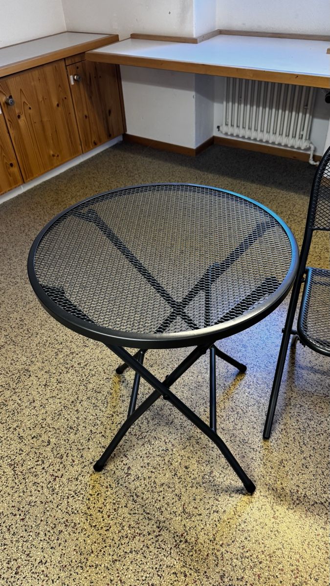 Set di tavolo e panche: Balkonset von Home and More – Nuovo (secondo la descrizione) da Tartar venduto da A.Lohner26 2