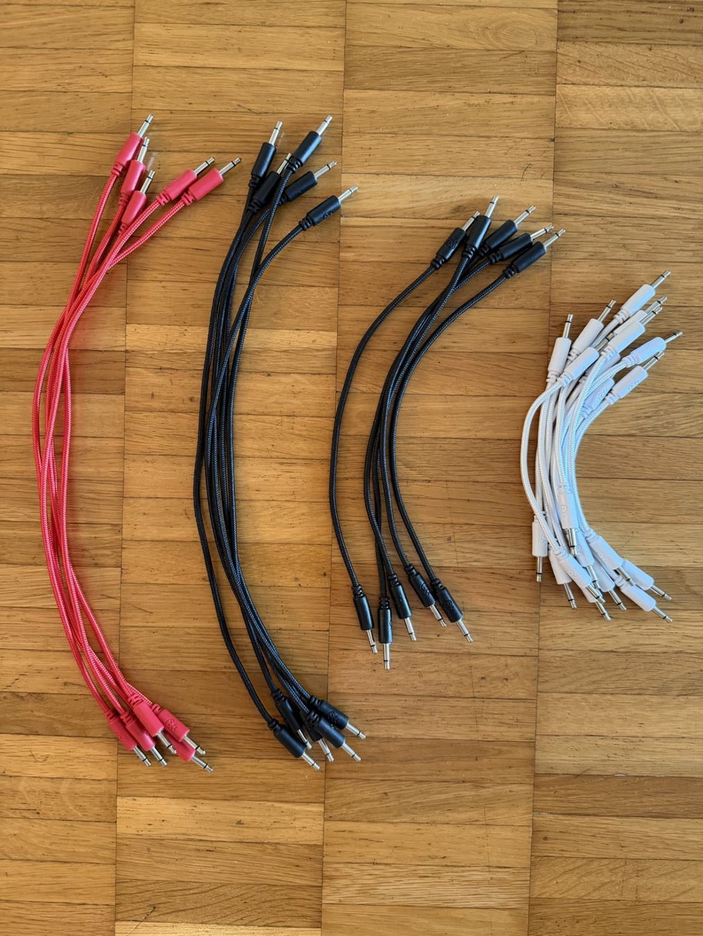 Instruments de musique: Erica Synths Eurorack Kabel – D'occasion à Niederglatt ZH par Bluevortex