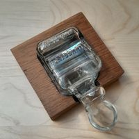 Glastintenfass, Antik, Patent Fortschritt, auf Holzsockel