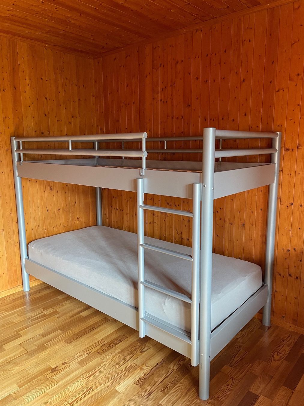 Livique Letti: Lit deux étages Livique – Usato da Les Sciernes-d'Albeuve venduto da xav_6jns