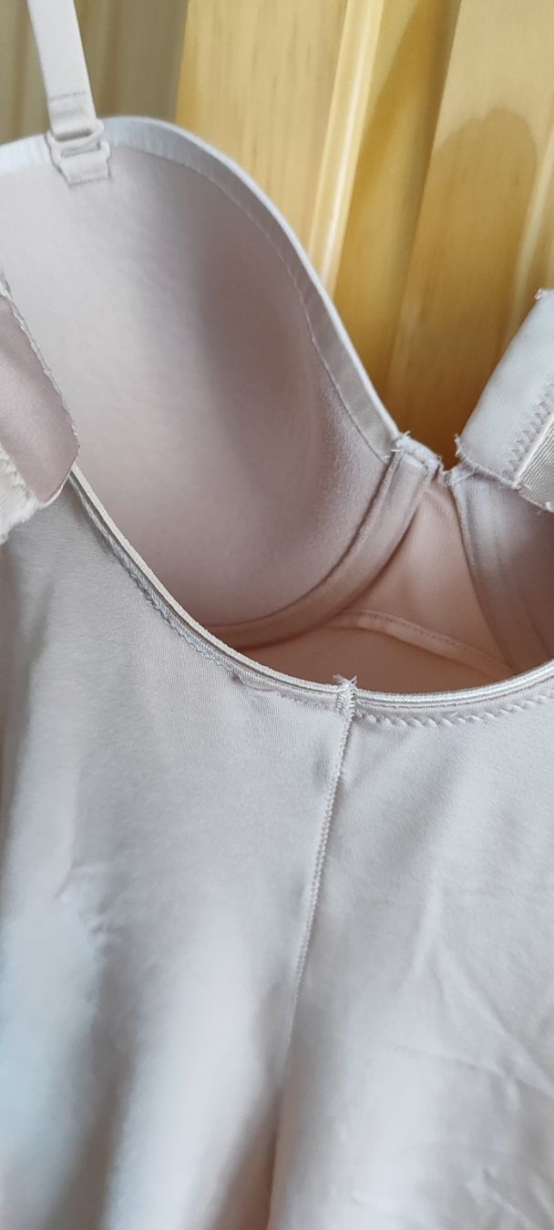 Triumph Sonstige Unterwäsche: Form Body beige Triumph S – Gebraucht aus Chur von djovanna 2