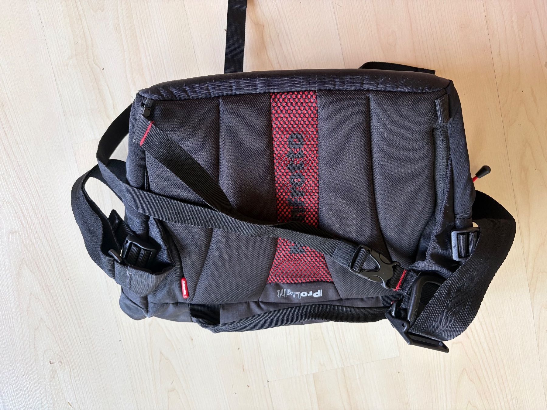 Manfrotto Borse: Fototasche Manfrotto Pro Light – Usato da Zizers venduto da Knupfi0 1