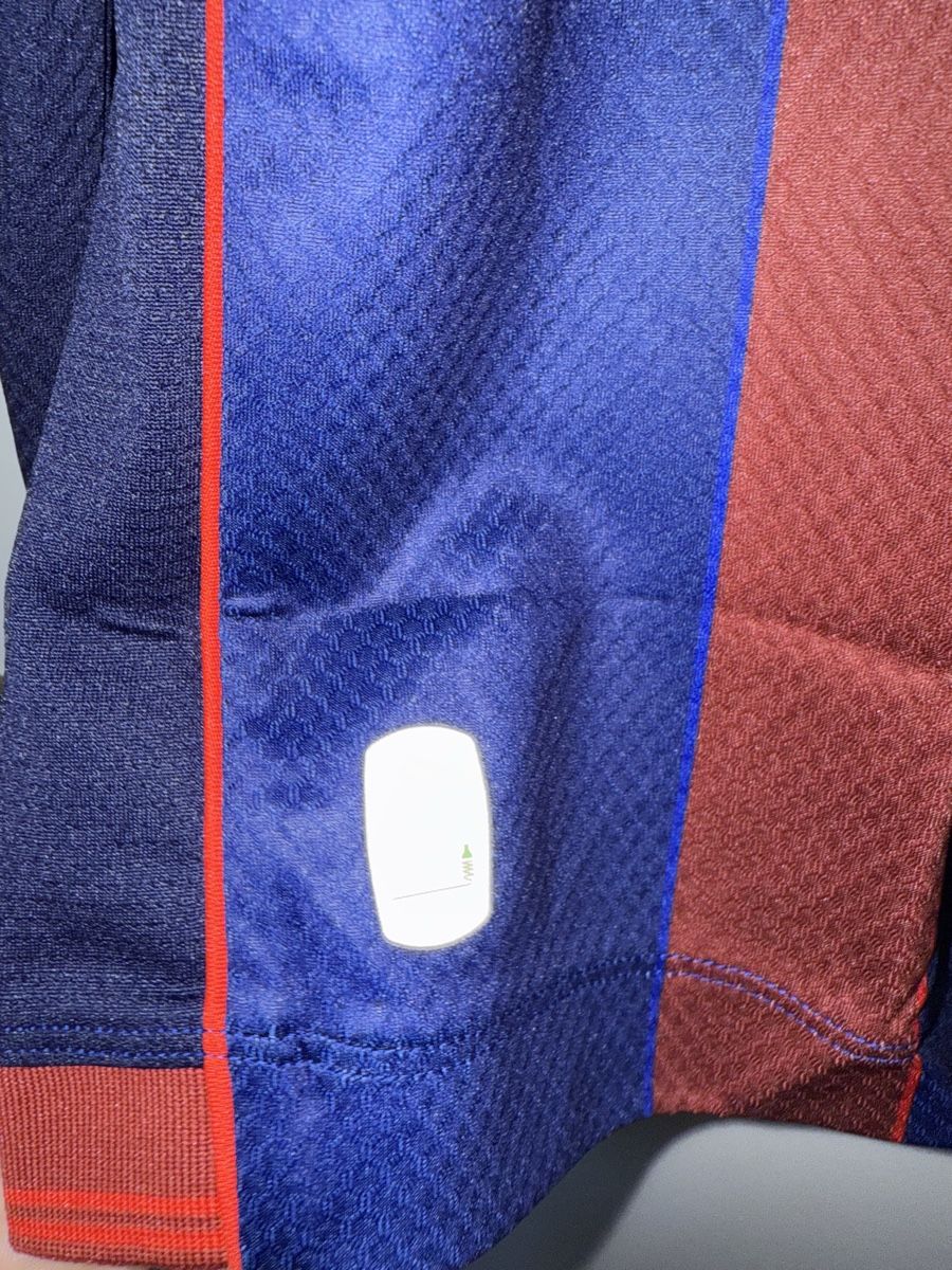 FC Basel Canottiere & Pantaloni: FC Basel Langarm Trikot – Nuovo (secondo la descrizione) da Basel venduto da momo.st 4