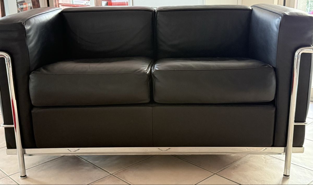Sofas: Divano Le Corbusier – D'occasion à Locarno par Giona_valsa