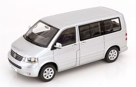 VW T5 Multivan Bus Phase I 2003-2009 silber met.     1:18