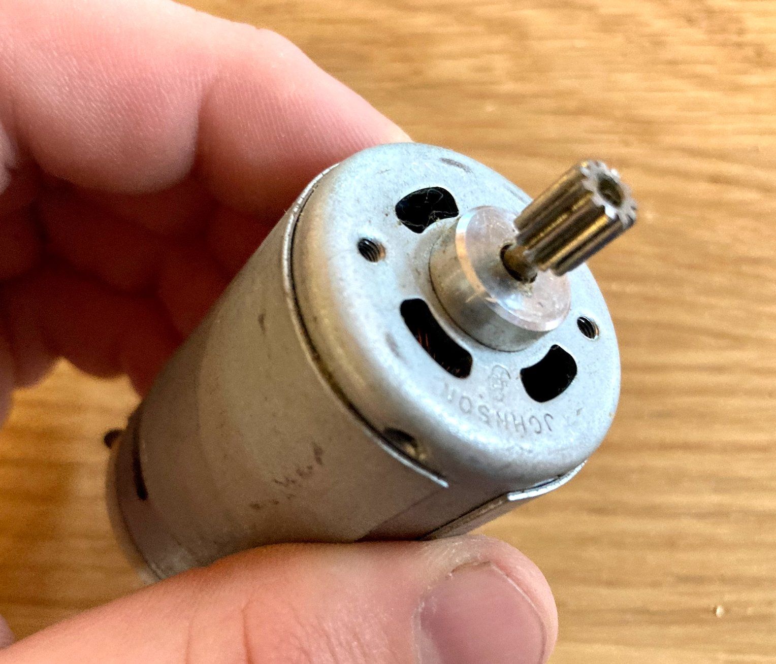 Motori: Moteur brushed type mabuchi 550 6V - 11V – Usato da Trélex venduto da Arnaudyak 1