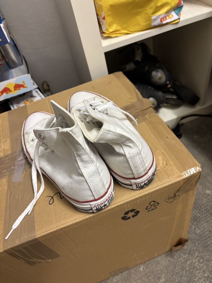 Scarpe da uomo: Converse weiss hoch – Usato da Basel venduto da a.tamara9 1