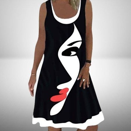 💋 Gemütliches Damenkleid mit abstraktem Gesichtsmuster 💄💫