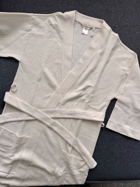 Calida Accappatoi: CALIDA Leichter Bademantel XS=36/38 Top Zustand – Usato da Meggen venduto da Lonny 1