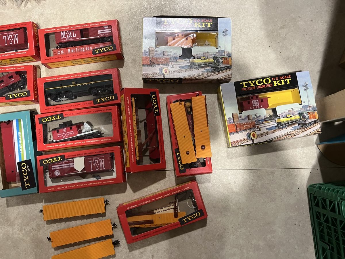 Modellini di ferrovie: Tyco Eisenbahnwagon Konvolut – Usato da Dübendorf venduto da Troggy