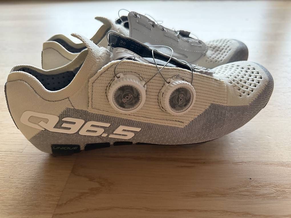 Scarpe da donna: Fahrrad Schuhe Q36,5 Grösse 38 – Usato da Bühler venduto da dal_zvt5 4