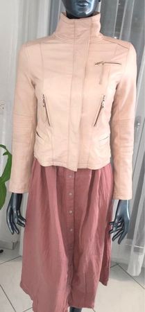 ZARA 100 % Leder, Grösse XS-S, sehr gut erhalten