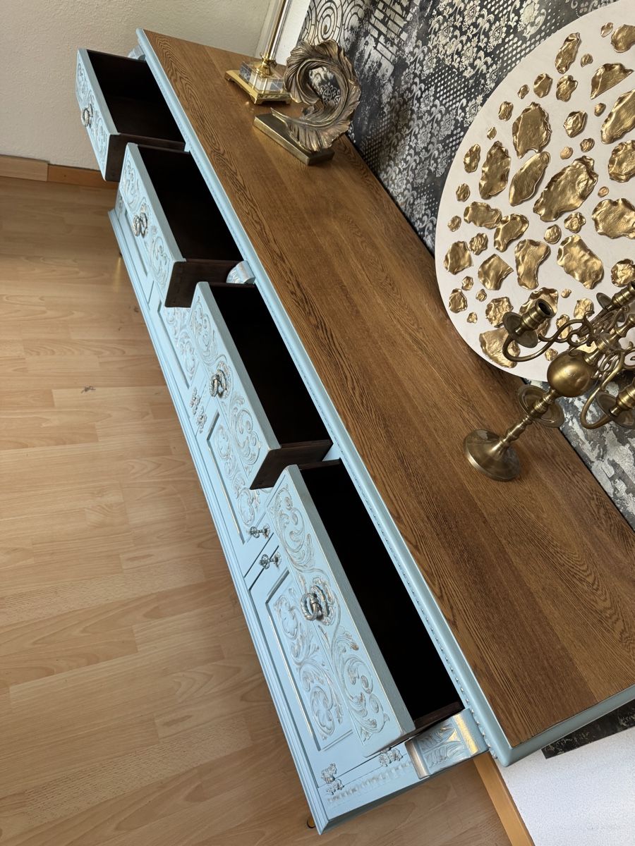 Cassettiere: Elegantes Massivholz-Sideboard/Kommode  – Nuovo (secondo la descrizione) da Sisseln AG venduto da ibr_c5wj 8