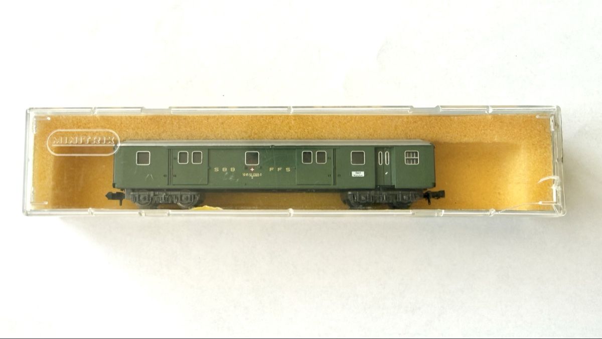 Trix Modelleisenbahnen: SBB Gepäckwagen Minitrix – Neu (gemäss Beschreibung) aus Lausanne von jeko8693 2