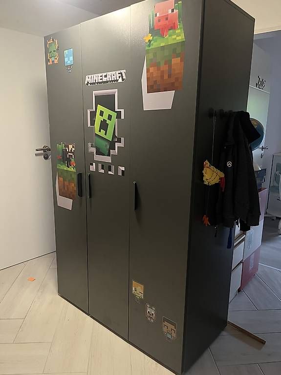 Armadi: Moderner Kleiderschrank Anthrazit – Usato da Reitnau venduto da ivyd 3