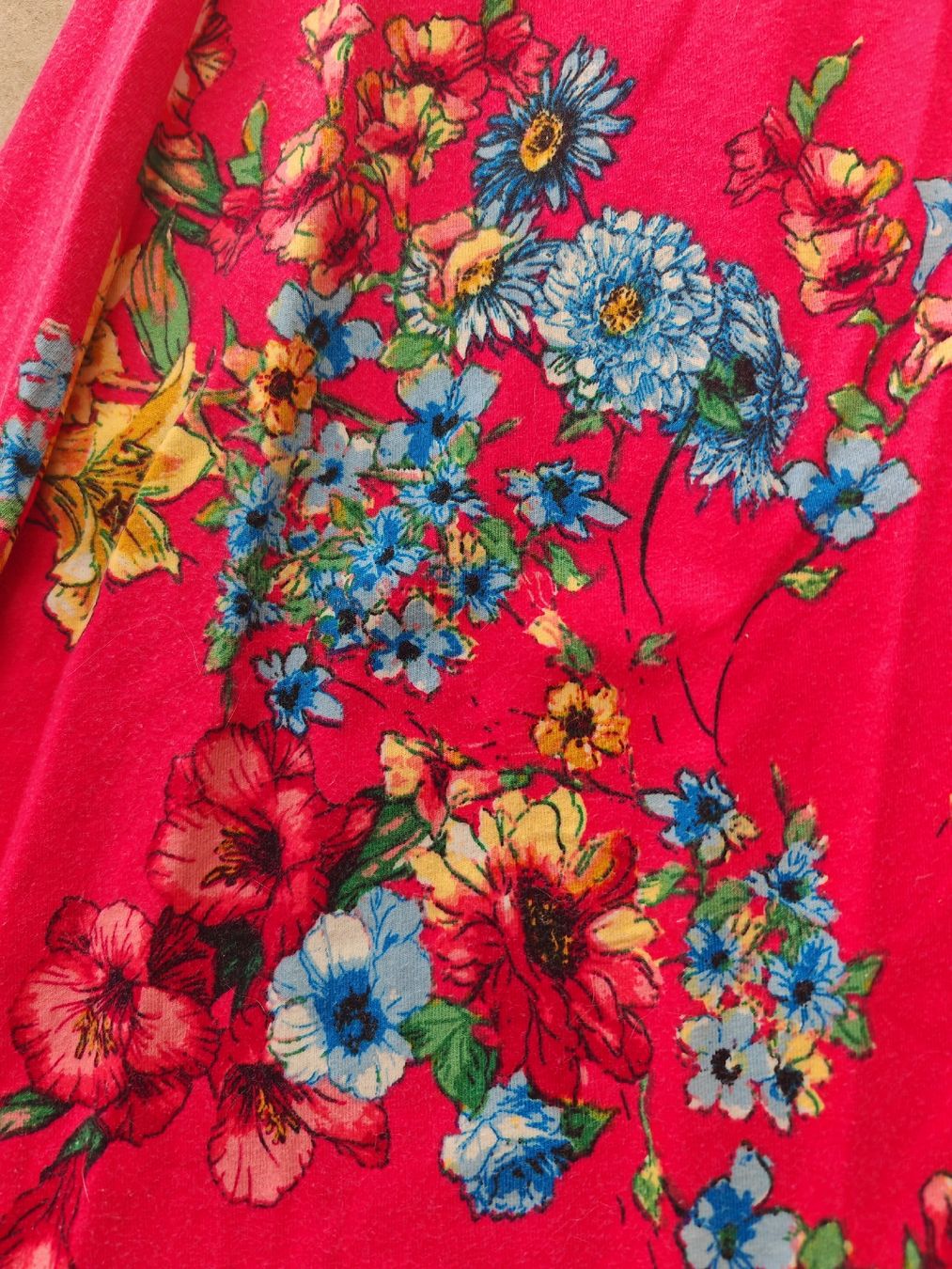 Kleider: Robe d'été rose à fleurs, taille S – Gebraucht aus Longirod von ali_nsd5 1