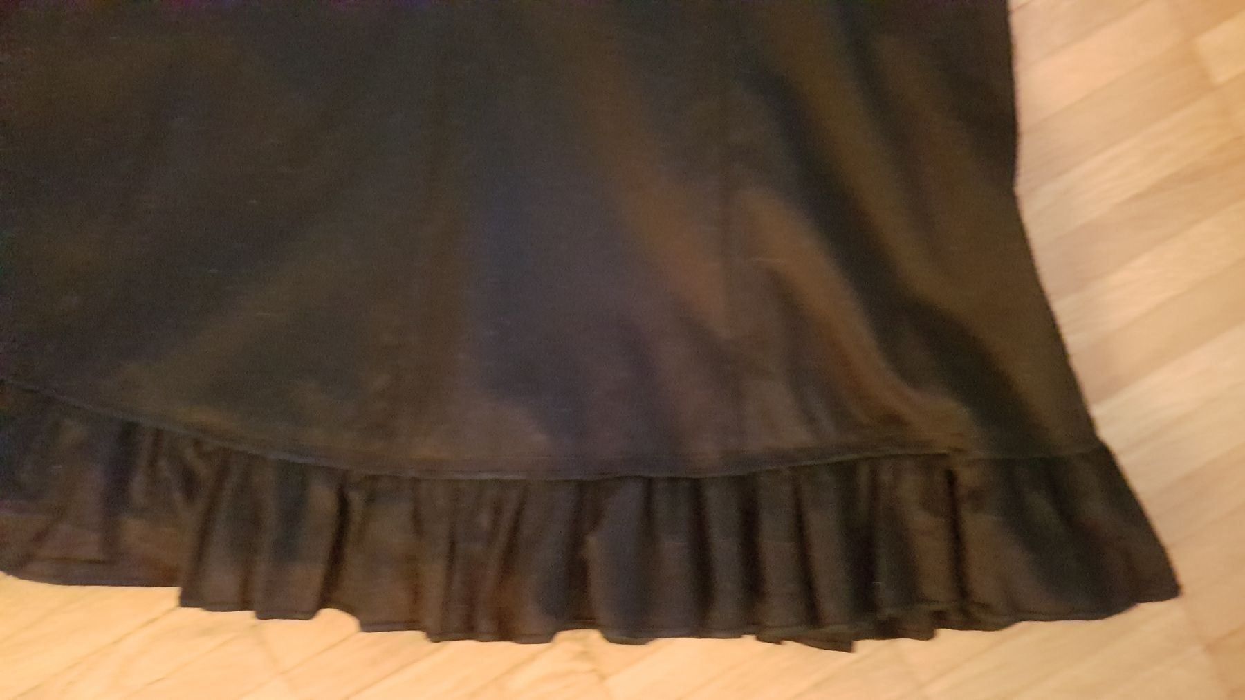 Kleider: Schwarz-weisses Neckholder-Kleid – Neu (gemäss Beschreibung) aus Oberengstringen von Sheera7 1